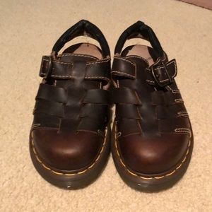 Dr. Martens Bark Grizzly Interwoven Vamp Sandal Z Welt Dune Sole SZ US 9/EUR 41